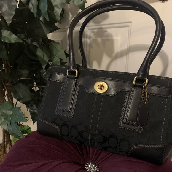 Coach Handbags - Coach satchel bag